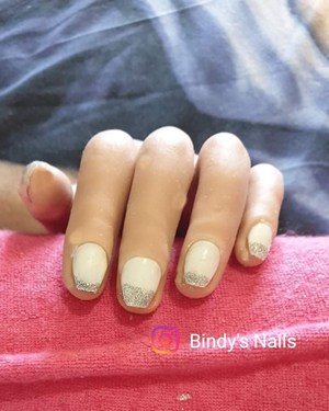 Bindy's Snow Perfect with Let's Sparkle Three UV Gel