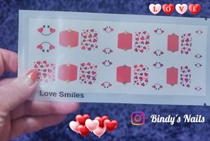 Bindy's Love Smiles Nail Polish Wrap