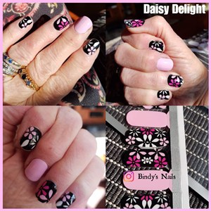 Bindy's Daisy Delight Nail Polish Wrap