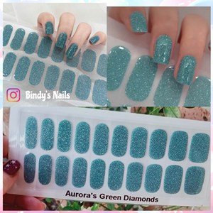Bindy's Aurora's Green Diamonds Nail Cateye Gel Wrap