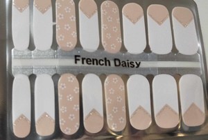 Bindy's French Daisy Nail Polish Wrap